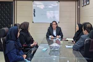 نشست هم اندیشی رییس دانشکده پیرا پزشکی با معاون پشتیبانی دانشکده و معاون پشتیبانی شهرداری