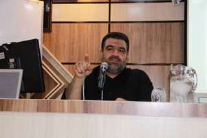برگزاری نشست «سلامت معنوی در پرتو صحیفه سجادیه» در دانشکده پیراپزشکی
