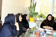 برگزاری نشست رئیس دانشکده پیراپزشکی شیراز با کارشناسان بخش آموزش عملی و کارورزی آزمایشگاه با هدف بررسی مسائل و چالش‌های کاری